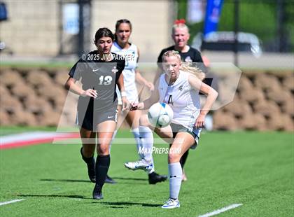 Thumbnail 3 in Marcus vs. Stratford (UIL 6A Soccer Division II Final) photogallery.