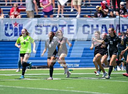 Thumbnail 2 in Marcus vs. Stratford (UIL 6A Soccer Division II Final) photogallery.
