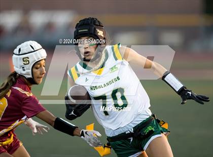 Thumbnail 2 in Royal @ Simi Valley photogallery.