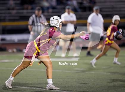 Thumbnail 2 in Royal @ Simi Valley photogallery.