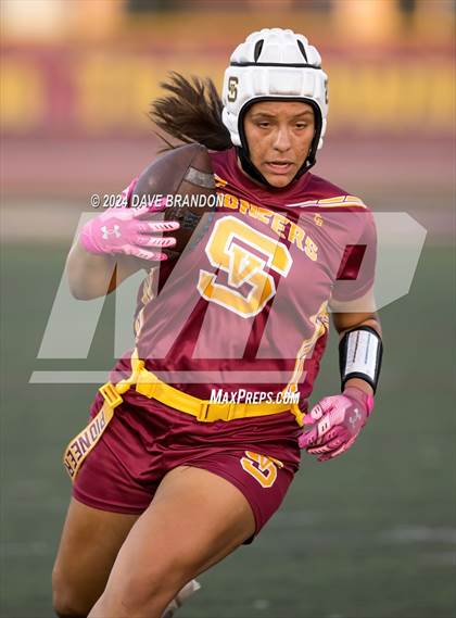Thumbnail 1 in Royal @ Simi Valley photogallery.