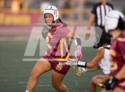 Thumbnail 3 in Royal @ Simi Valley photogallery.