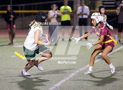 Thumbnail 3 in Royal @ Simi Valley photogallery.