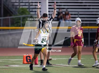 Thumbnail 1 in Royal @ Simi Valley photogallery.