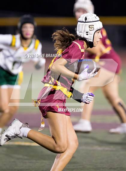Thumbnail 1 in Royal @ Simi Valley photogallery.