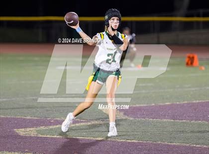 Thumbnail 1 in Royal @ Simi Valley photogallery.