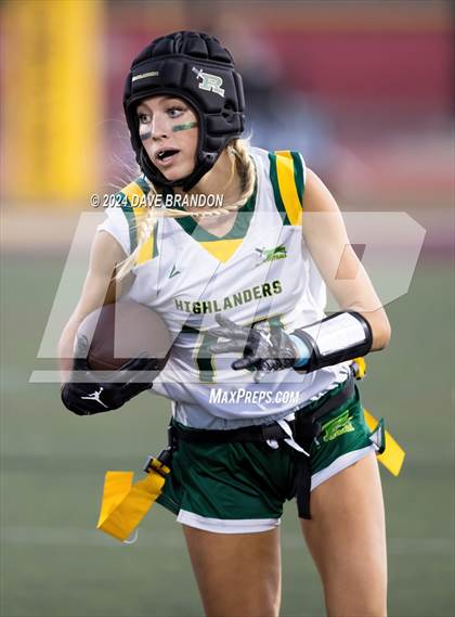 Thumbnail 1 in Royal @ Simi Valley photogallery.