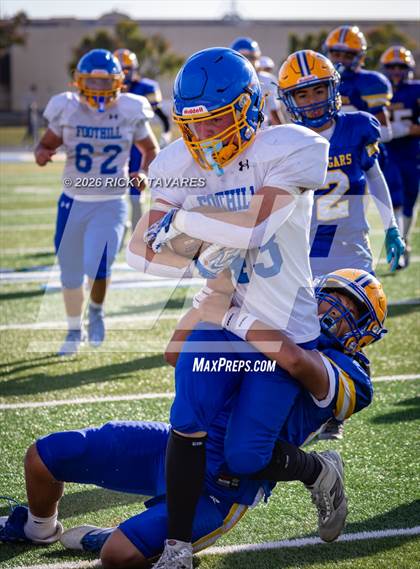 Thumbnail 2 in JV: Foothill @ Newark Memorial photogallery.