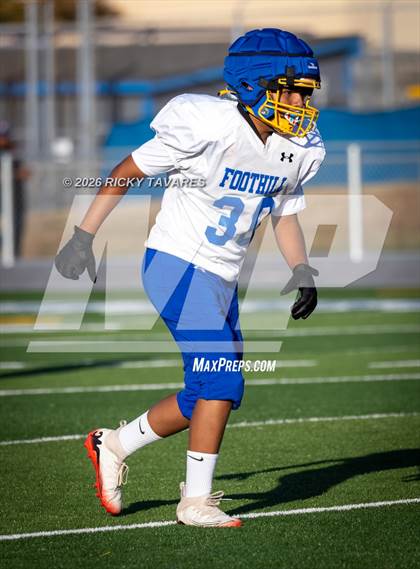Thumbnail 3 in JV: Foothill @ Newark Memorial photogallery.