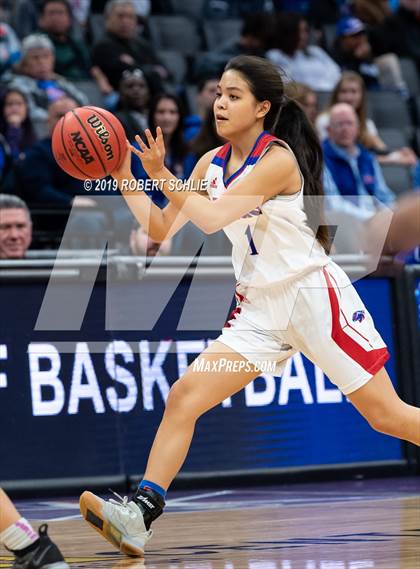 Thumbnail 3 in Christian Brothers vs. Bradshaw Christian (CIF SJS D3 Final) photogallery.