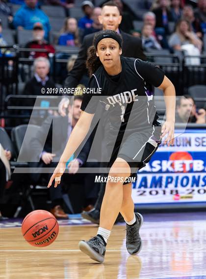 Thumbnail 1 in Christian Brothers vs. Bradshaw Christian (CIF SJS D3 Final) photogallery.