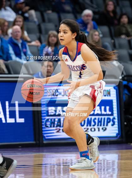 Thumbnail 2 in Christian Brothers vs. Bradshaw Christian (CIF SJS D3 Final) photogallery.