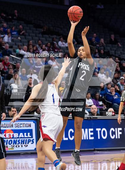 Thumbnail 2 in Christian Brothers vs. Bradshaw Christian (CIF SJS D3 Final) photogallery.