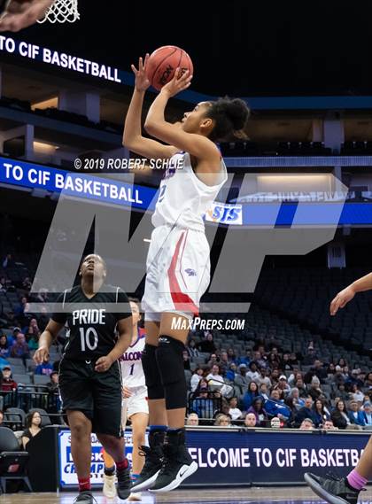 Thumbnail 2 in Christian Brothers vs. Bradshaw Christian (CIF SJS D3 Final) photogallery.