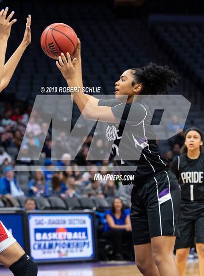 Thumbnail 2 in Christian Brothers vs. Bradshaw Christian (CIF SJS D3 Final) photogallery.