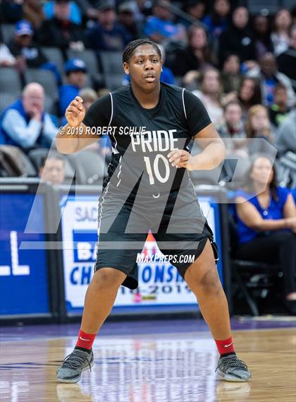 Thumbnail 2 in Christian Brothers vs. Bradshaw Christian (CIF SJS D3 Final) photogallery.