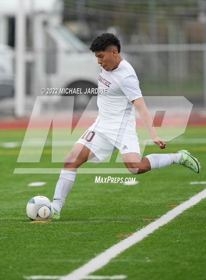 Thumbnail 1 in Wenatchee @ Skyline (WIAA 4A Semifinal) photogallery.