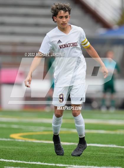 Thumbnail 1 in Wenatchee @ Skyline (WIAA 4A Semifinal) photogallery.