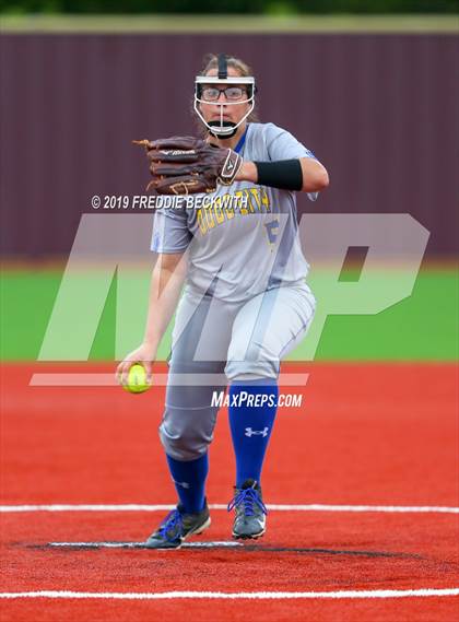 Thumbnail 3 in Dodd City vs. Ector (UIL 1A Regional Semifinal) photogallery.