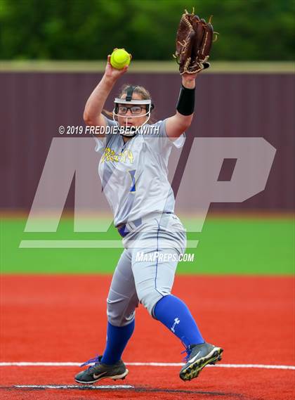 Thumbnail 2 in Dodd City vs. Ector (UIL 1A Regional Semifinal) photogallery.