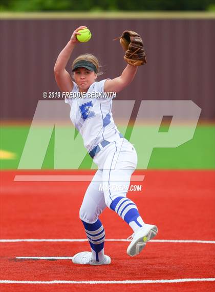 Thumbnail 3 in Dodd City vs. Ector (UIL 1A Regional Semifinal) photogallery.