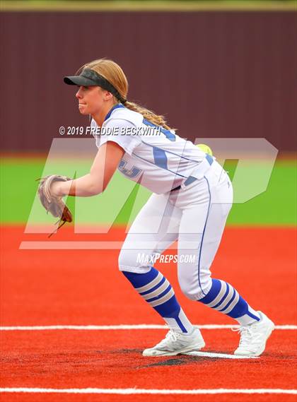 Thumbnail 3 in Dodd City vs. Ector (UIL 1A Regional Semifinal) photogallery.