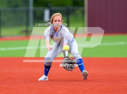 Thumbnail 1 in Dodd City vs. Ector (UIL 1A Regional Semifinal) photogallery.