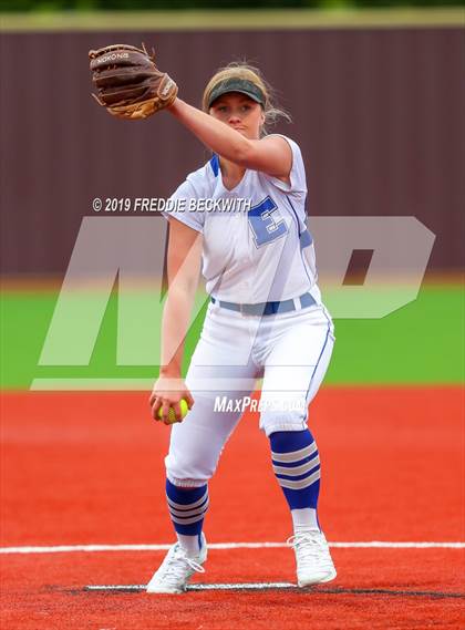 Thumbnail 2 in Dodd City vs. Ector (UIL 1A Regional Semifinal) photogallery.