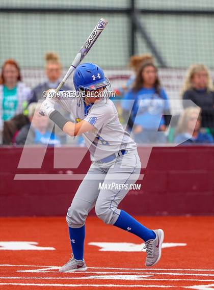 Thumbnail 2 in Dodd City vs. Ector (UIL 1A Regional Semifinal) photogallery.