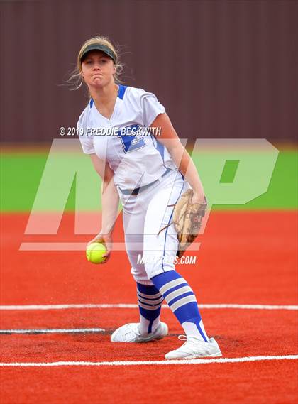 Thumbnail 1 in Dodd City vs. Ector (UIL 1A Regional Semifinal) photogallery.