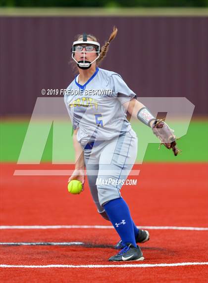 Thumbnail 3 in Dodd City vs. Ector (UIL 1A Regional Semifinal) photogallery.