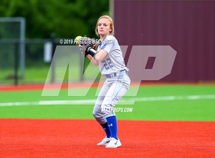 Thumbnail 1 in Dodd City vs. Ector (UIL 1A Regional Semifinal) photogallery.