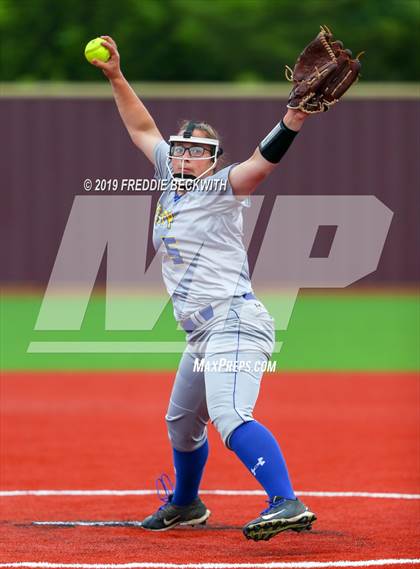 Thumbnail 1 in Dodd City vs. Ector (UIL 1A Regional Semifinal) photogallery.