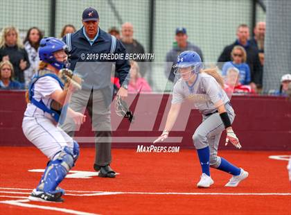 Thumbnail 2 in Dodd City vs. Ector (UIL 1A Regional Semifinal) photogallery.