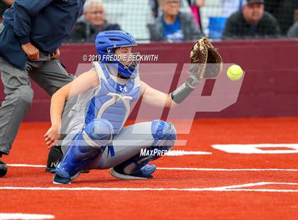 Thumbnail 1 in Dodd City vs. Ector (UIL 1A Regional Semifinal) photogallery.