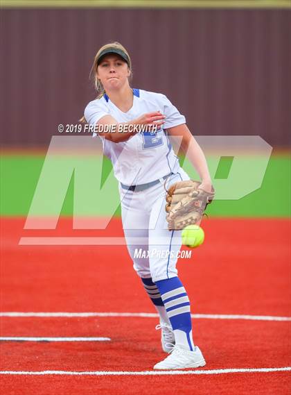 Thumbnail 1 in Dodd City vs. Ector (UIL 1A Regional Semifinal) photogallery.
