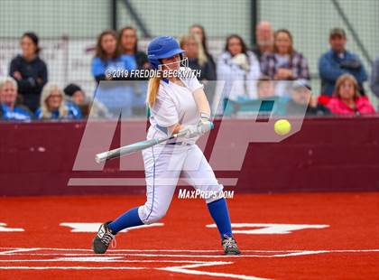 Thumbnail 1 in Dodd City vs. Ector (UIL 1A Regional Semifinal) photogallery.