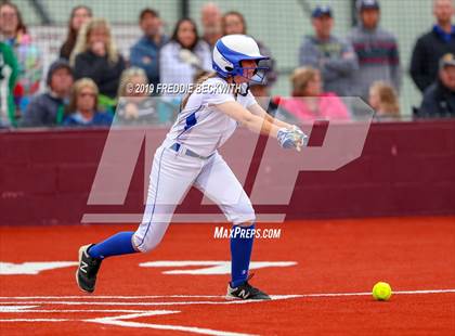 Thumbnail 1 in Dodd City vs. Ector (UIL 1A Regional Semifinal) photogallery.