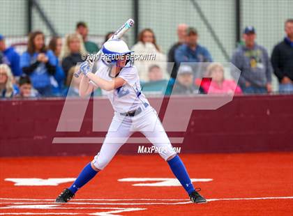 Thumbnail 3 in Dodd City vs. Ector (UIL 1A Regional Semifinal) photogallery.