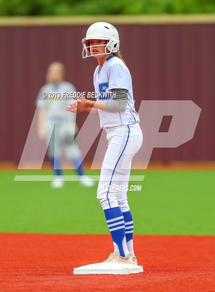 Thumbnail 3 in Dodd City vs. Ector (UIL 1A Regional Semifinal) photogallery.
