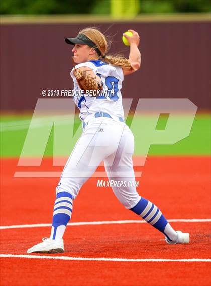 Thumbnail 2 in Dodd City vs. Ector (UIL 1A Regional Semifinal) photogallery.