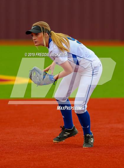 Thumbnail 1 in Dodd City vs. Ector (UIL 1A Regional Semifinal) photogallery.