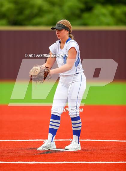 Thumbnail 1 in Dodd City vs. Ector (UIL 1A Regional Semifinal) photogallery.