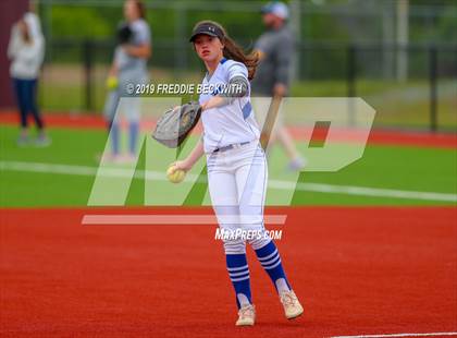 Thumbnail 1 in Dodd City vs. Ector (UIL 1A Regional Semifinal) photogallery.