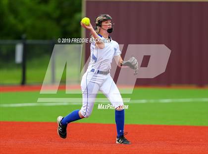 Thumbnail 1 in Dodd City vs. Ector (UIL 1A Regional Semifinal) photogallery.