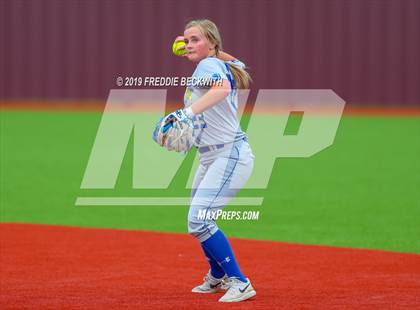Thumbnail 3 in Dodd City vs. Ector (UIL 1A Regional Semifinal) photogallery.