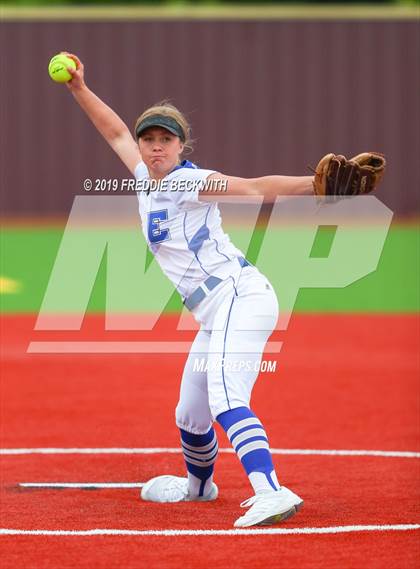 Thumbnail 1 in Dodd City vs. Ector (UIL 1A Regional Semifinal) photogallery.