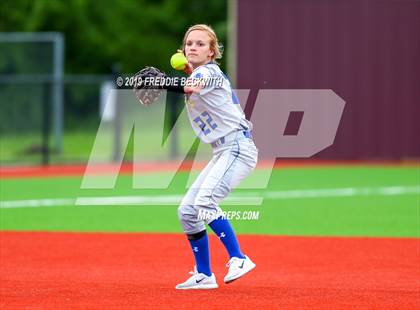 Thumbnail 2 in Dodd City vs. Ector (UIL 1A Regional Semifinal) photogallery.