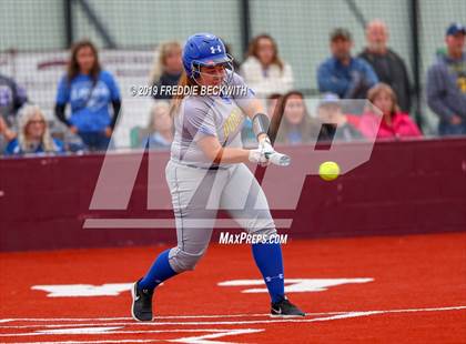 Thumbnail 3 in Dodd City vs. Ector (UIL 1A Regional Semifinal) photogallery.