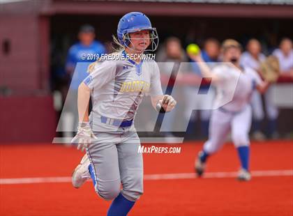 Thumbnail 1 in Dodd City vs. Ector (UIL 1A Regional Semifinal) photogallery.